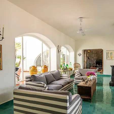 Giacona Venuti Villa Terrasini