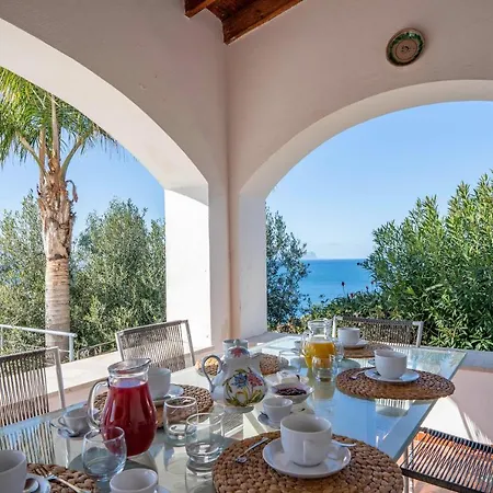 Giacona Venuti Villa